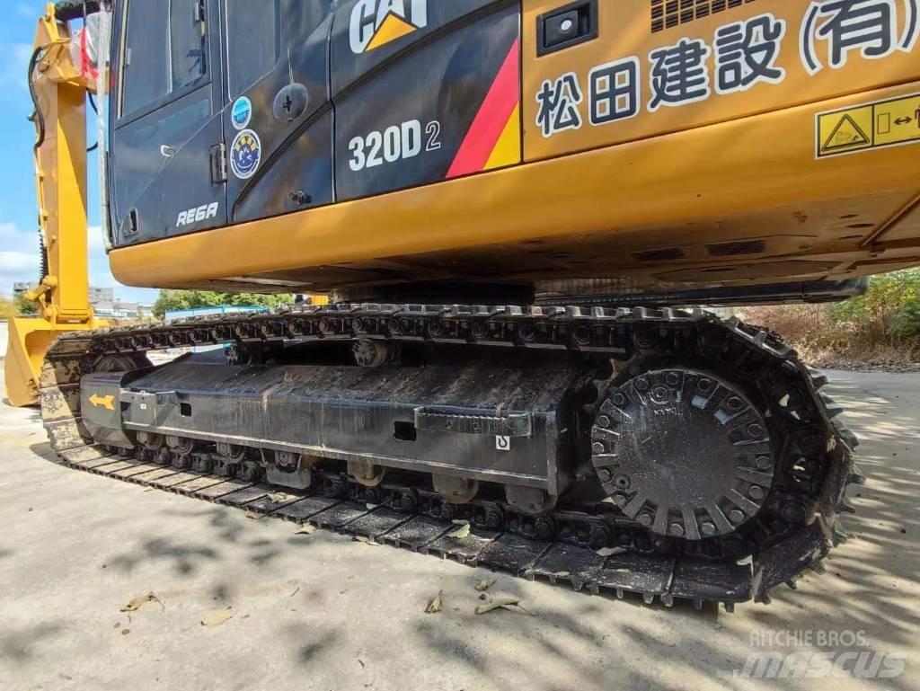 CAT 320D2 Midikoparki  7t - 12t