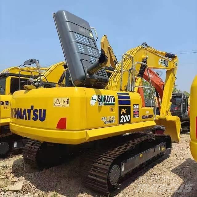 Komatsu PC 200-8 Midikoparki  7t - 12t