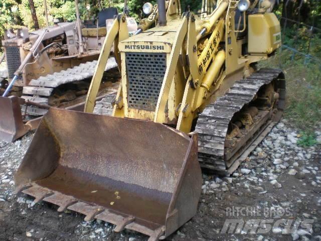Mitsubishi BS3F Spycharki gąsienicowe