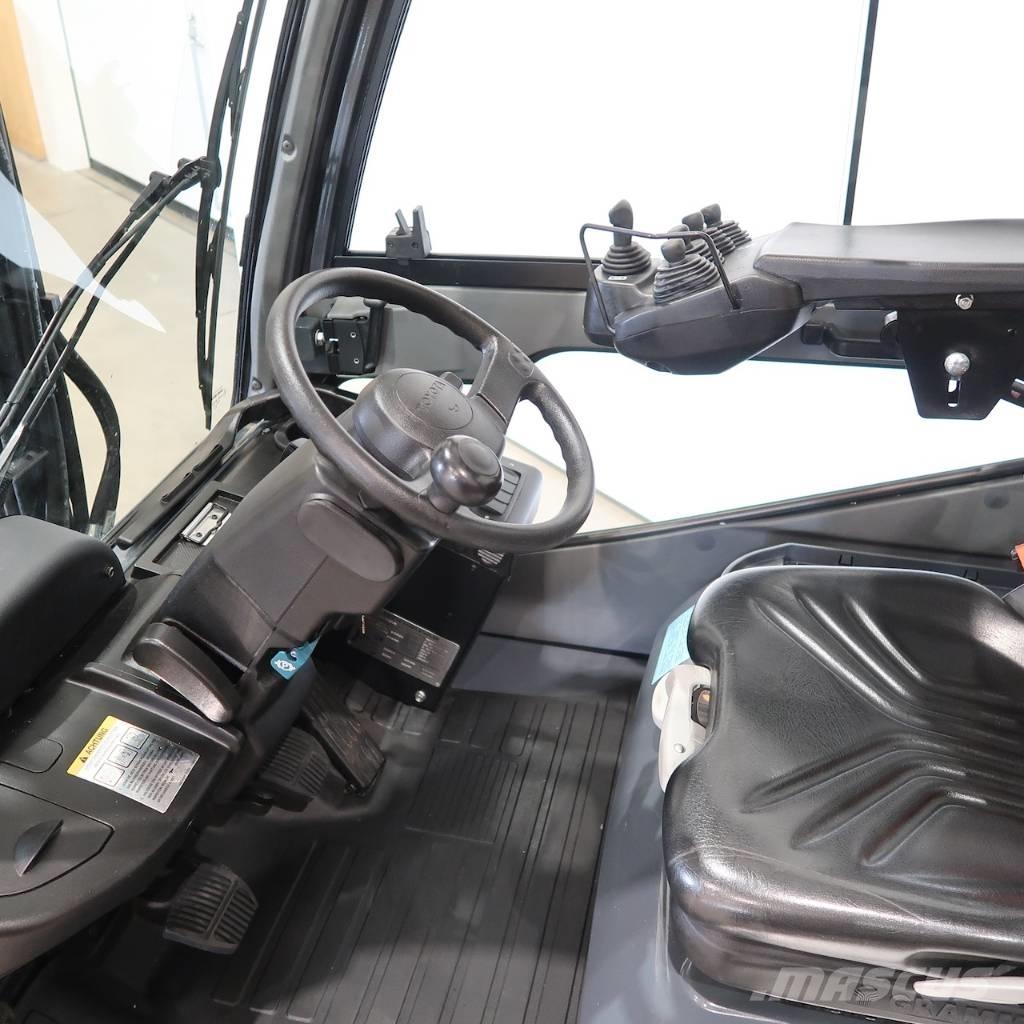 Toyota 02-8FGF25 Wózki LPG