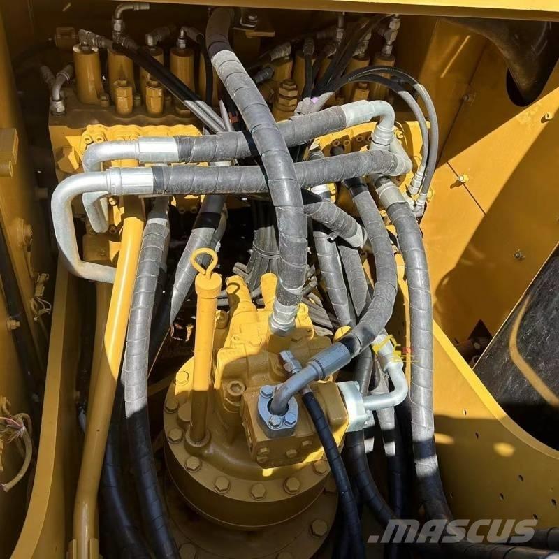 CAT 320 D Koparki gąsienicowe