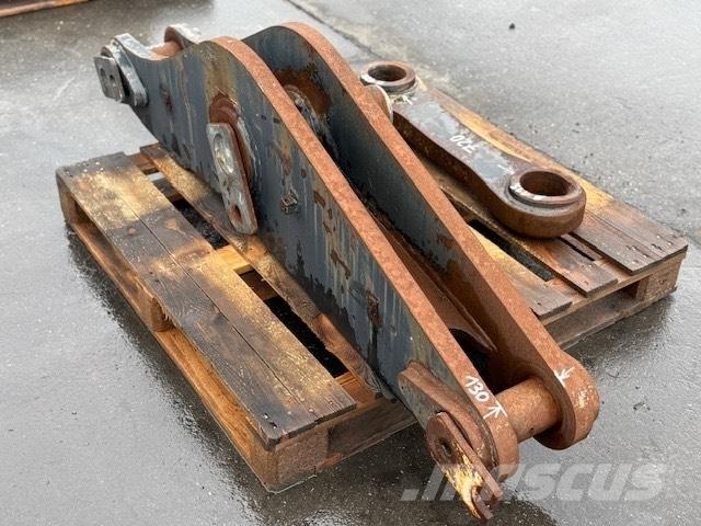 CNH BUCKET LINK Łyżki do ładowarek