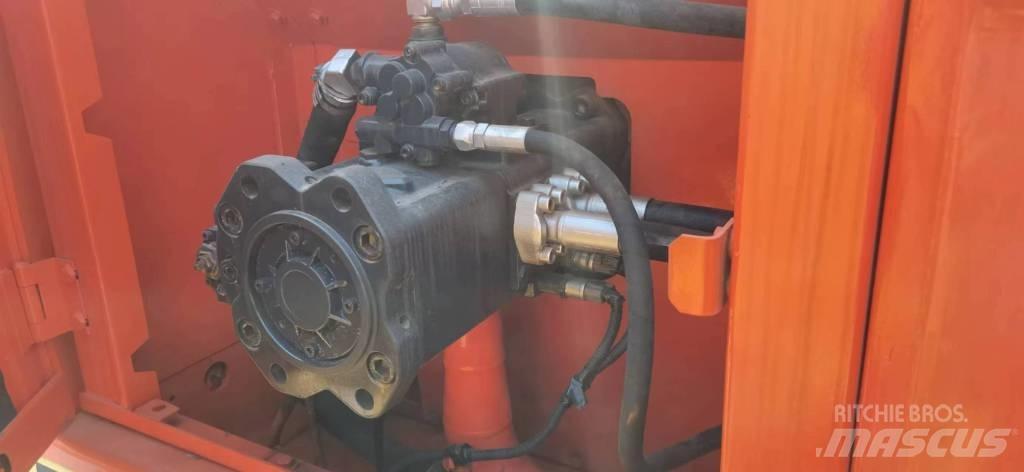 Doosan DX 300 Koparki gąsienicowe