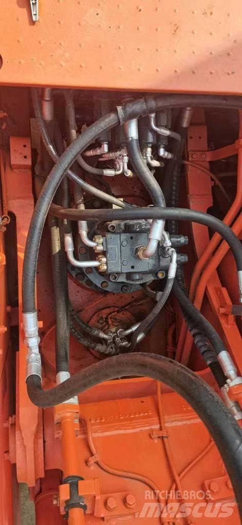 Doosan DX 300 Koparki gąsienicowe
