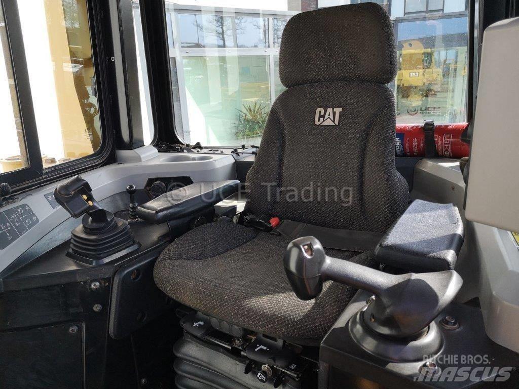 CAT D6T LGP Spycharki gąsienicowe