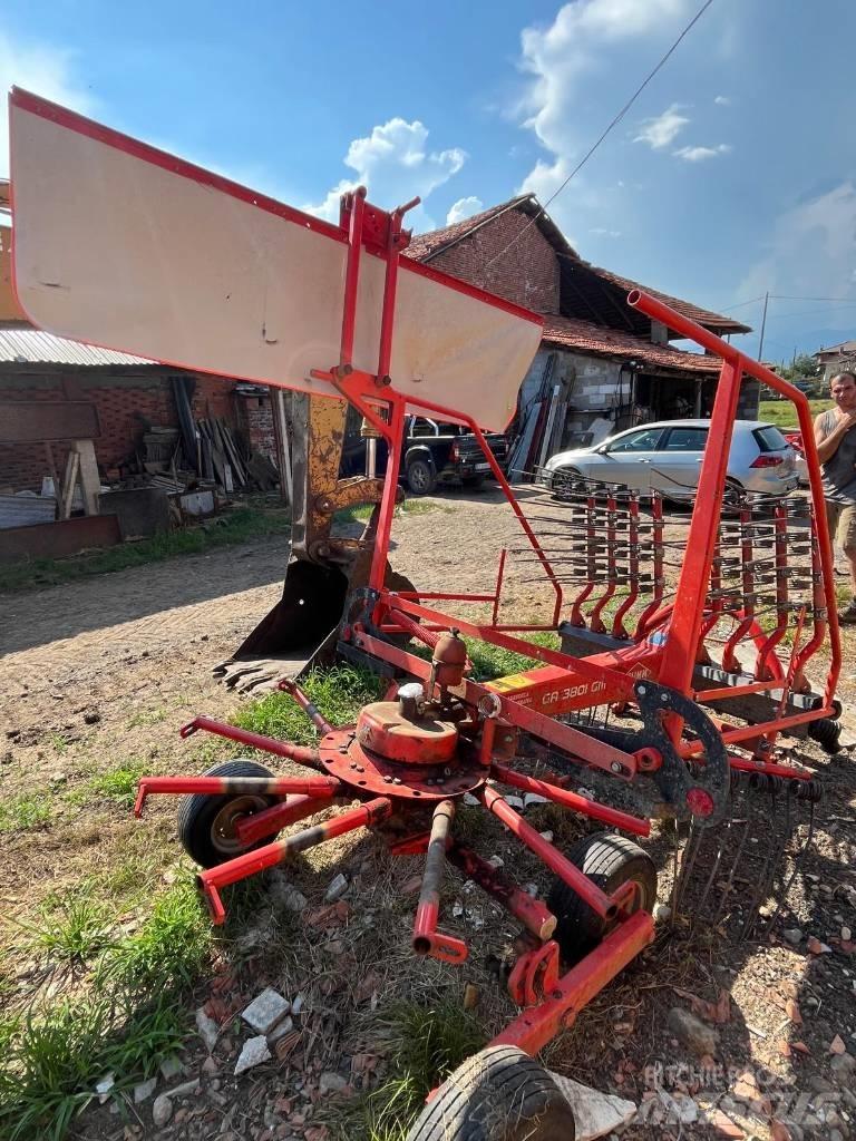 Kuhn GA3801 GM Zgrabiarki i przetrząsacze