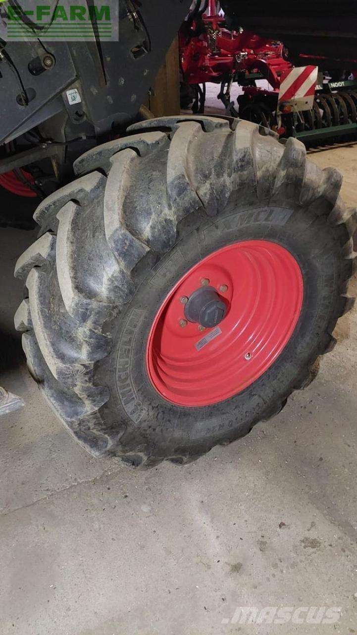 CLAAS tucano 430 Kombajny zbożowe