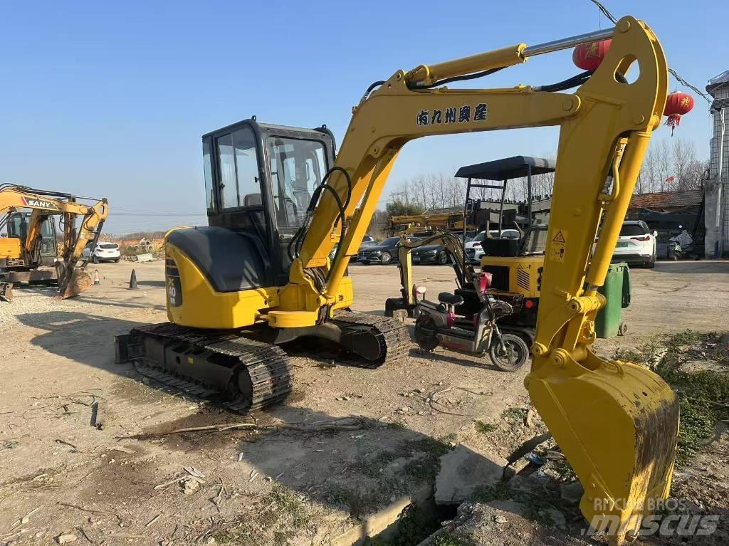 Komatsu PC 40 Koparki gąsienicowe