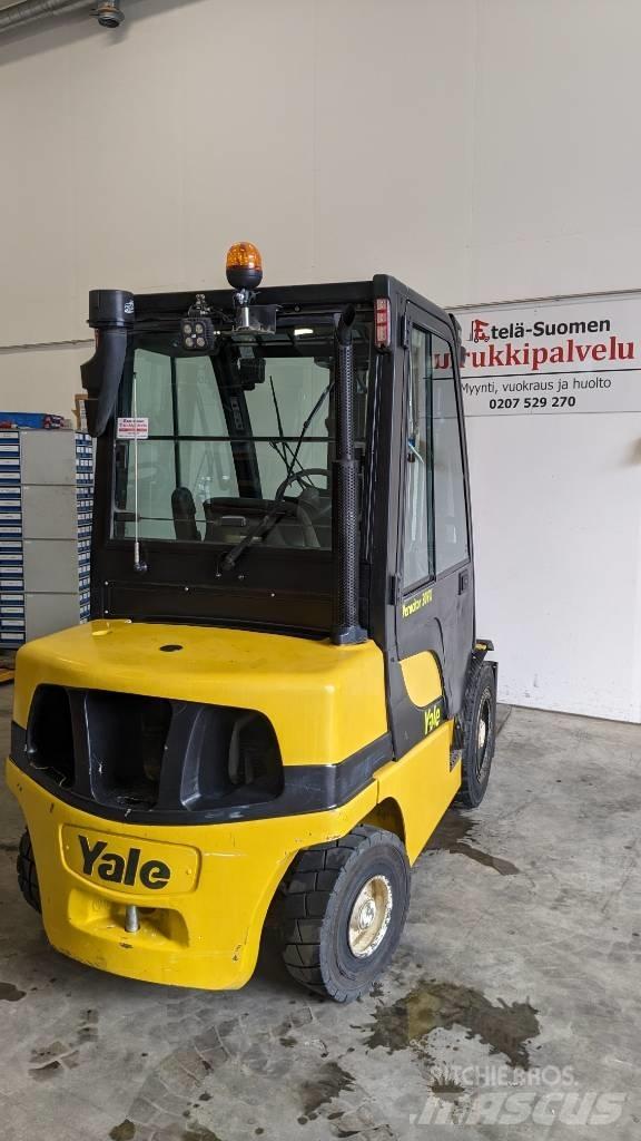 Yale GDP30VX Wózki Diesla