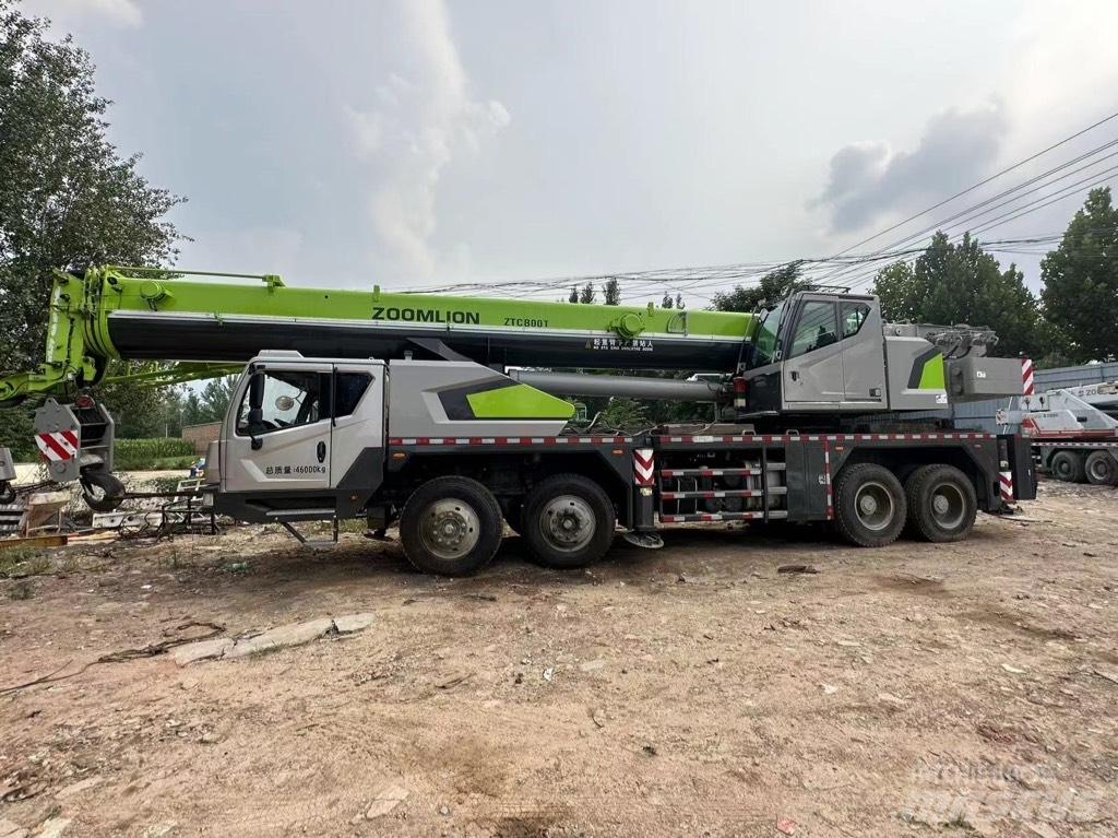 Zoomlion ZTC700 Żurawie szosowo-terenowe