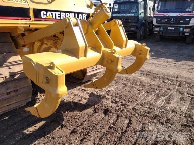 CAT D 6 M Spycharki gąsienicowe
