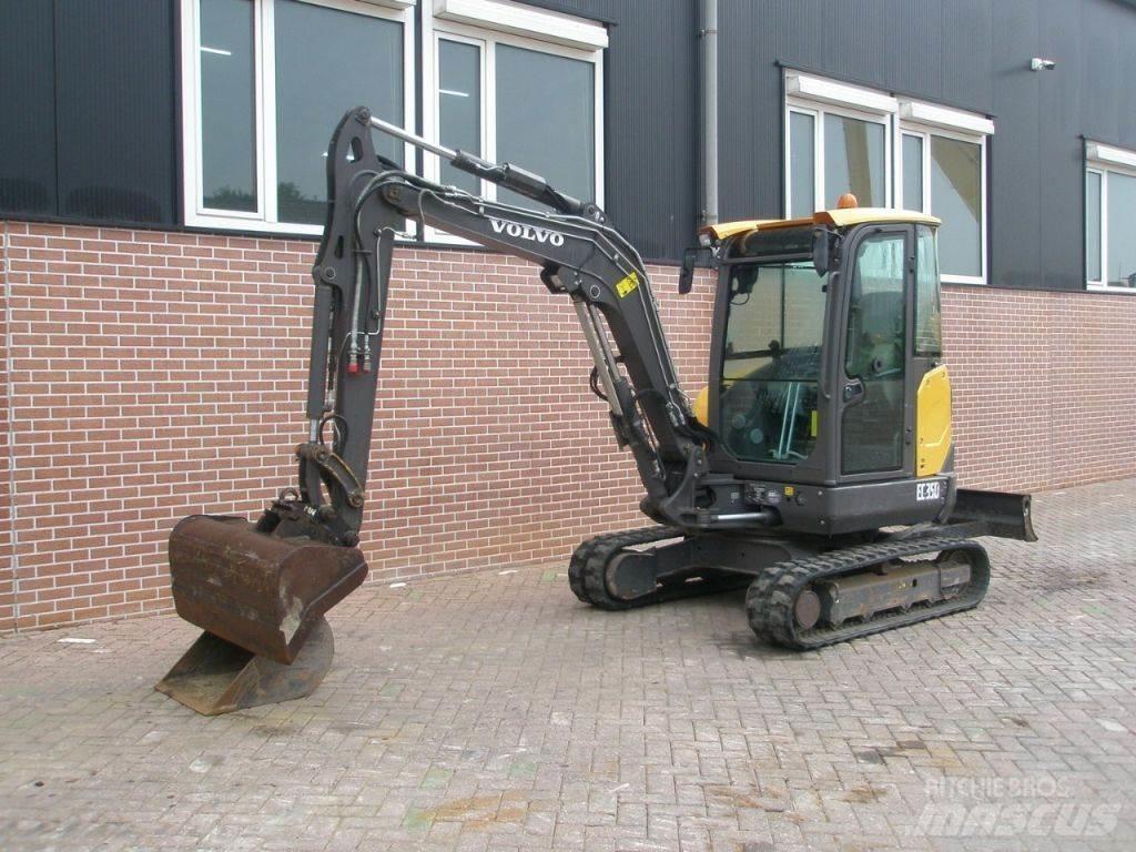 Volvo EC35D Minikoparki