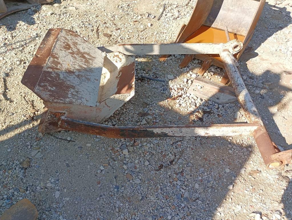 Ausa 500 RMX X4 Wozidła sztywnoramowe