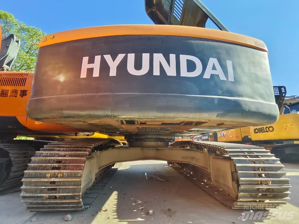 Hyundai Robex 220 LC Koparki gąsienicowe