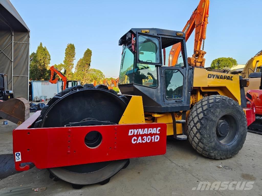 Dynapac CA 301 D Walce jednobębnowe