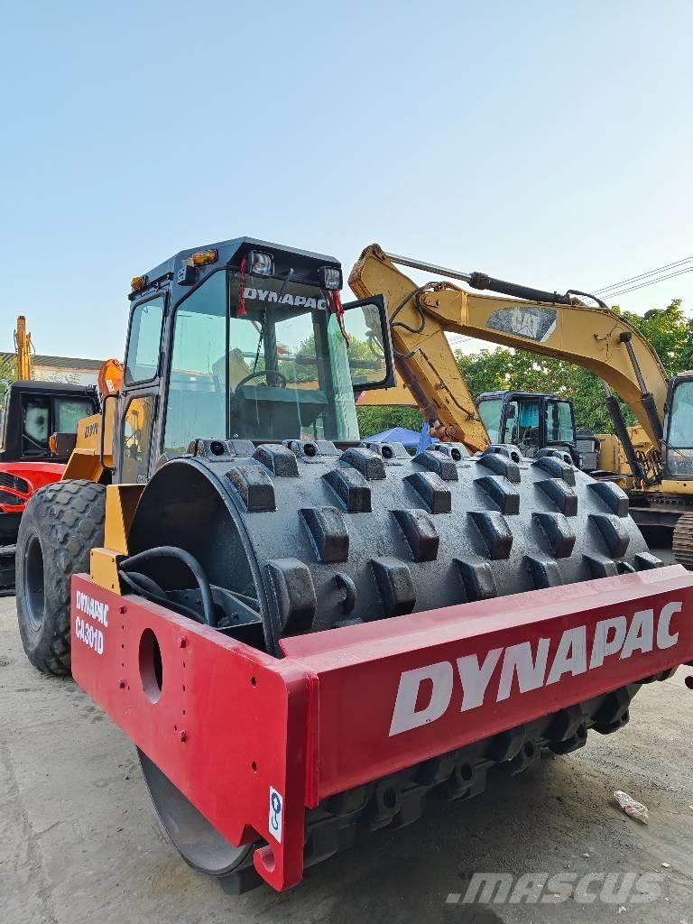 Dynapac CA 301 D Walce jednobębnowe