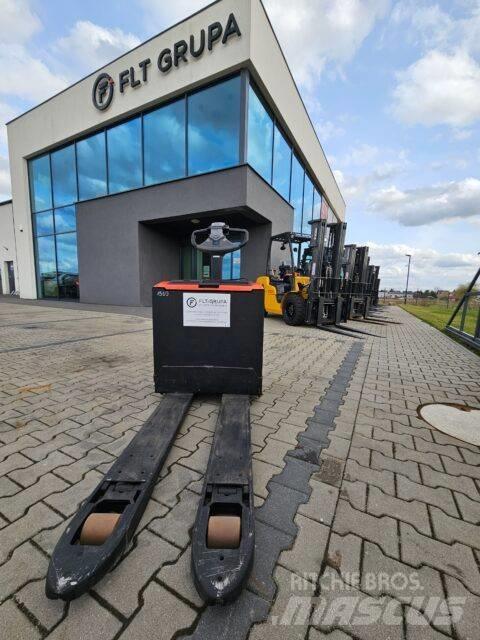 BT LWE200 Wózki widłowe unoszące z dyszlem