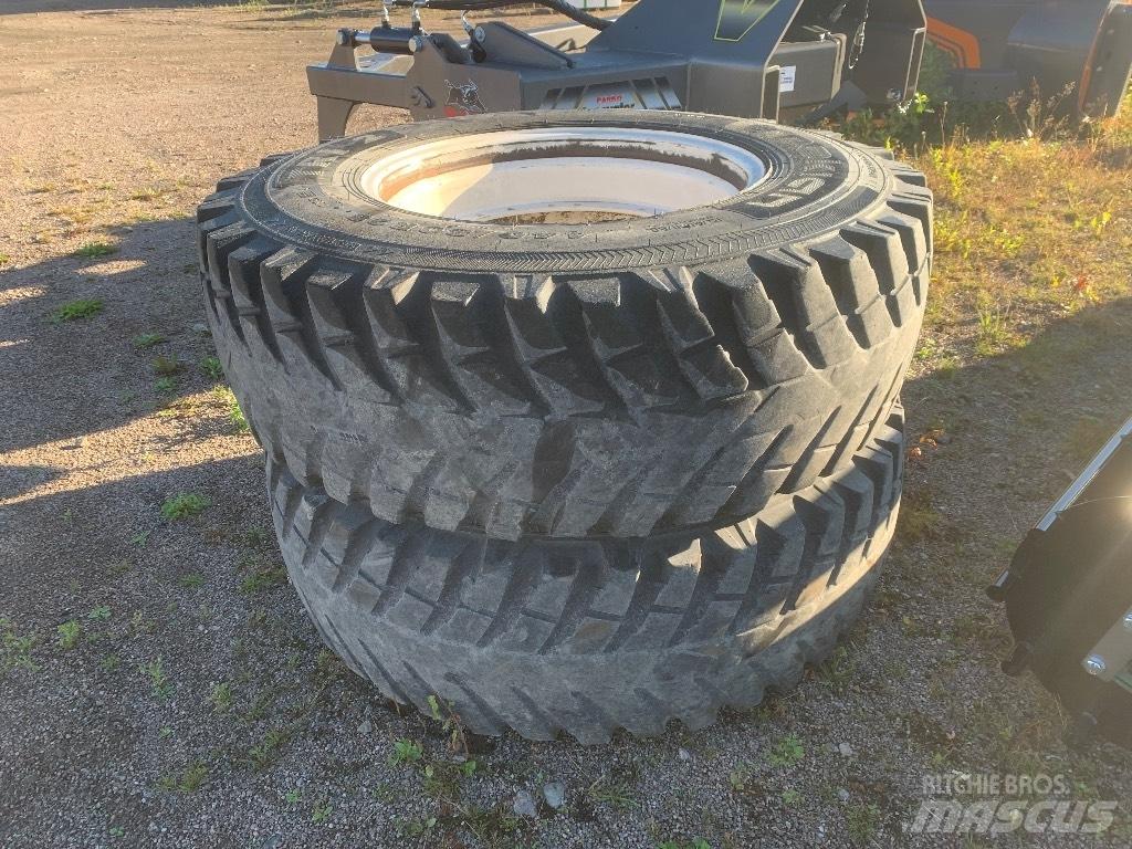 Nokian 16.9 R28 Opony, koła i felgi
