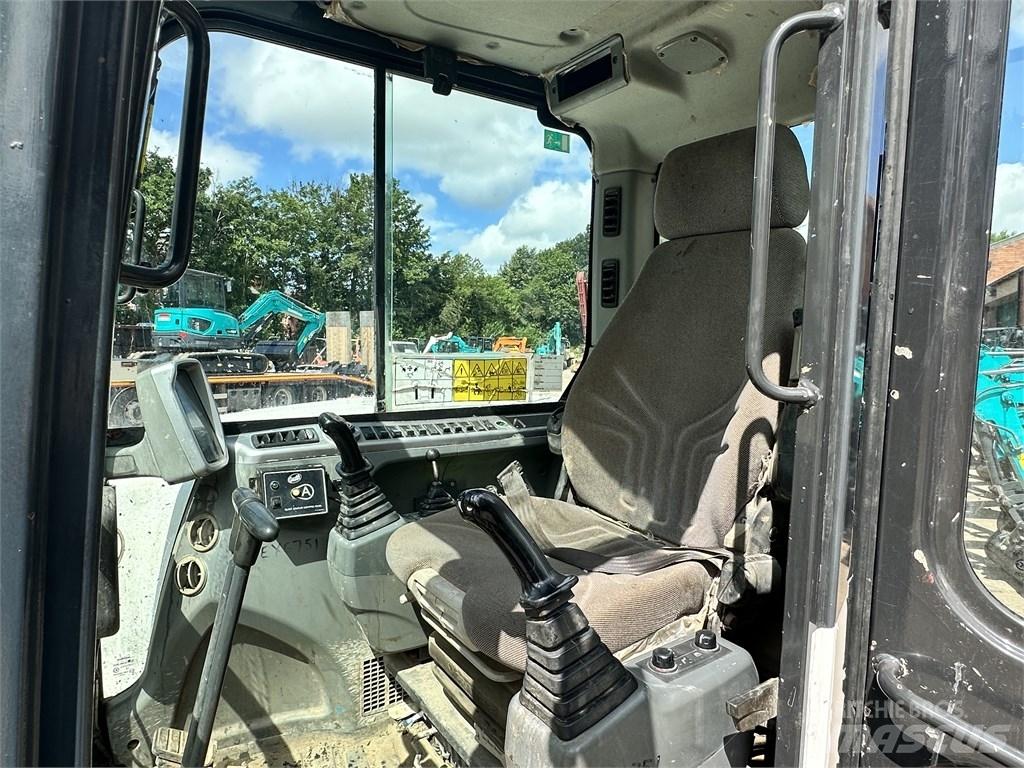 Bobcat E80 Midikoparki  7t - 12t
