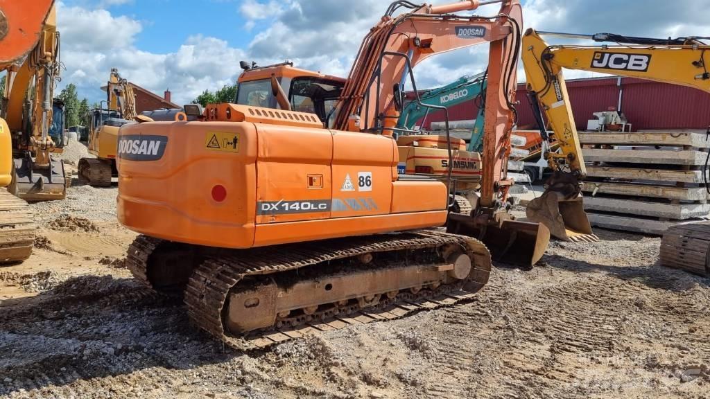 Doosan DX 140 LC-3 Koparki gąsienicowe