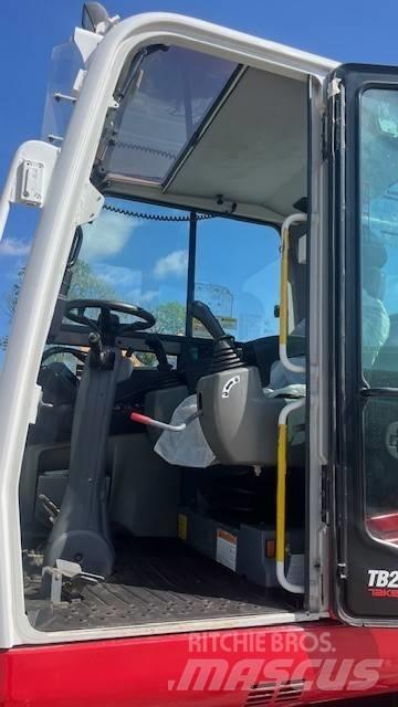 Takeuchi TB295W Koparki kołowe