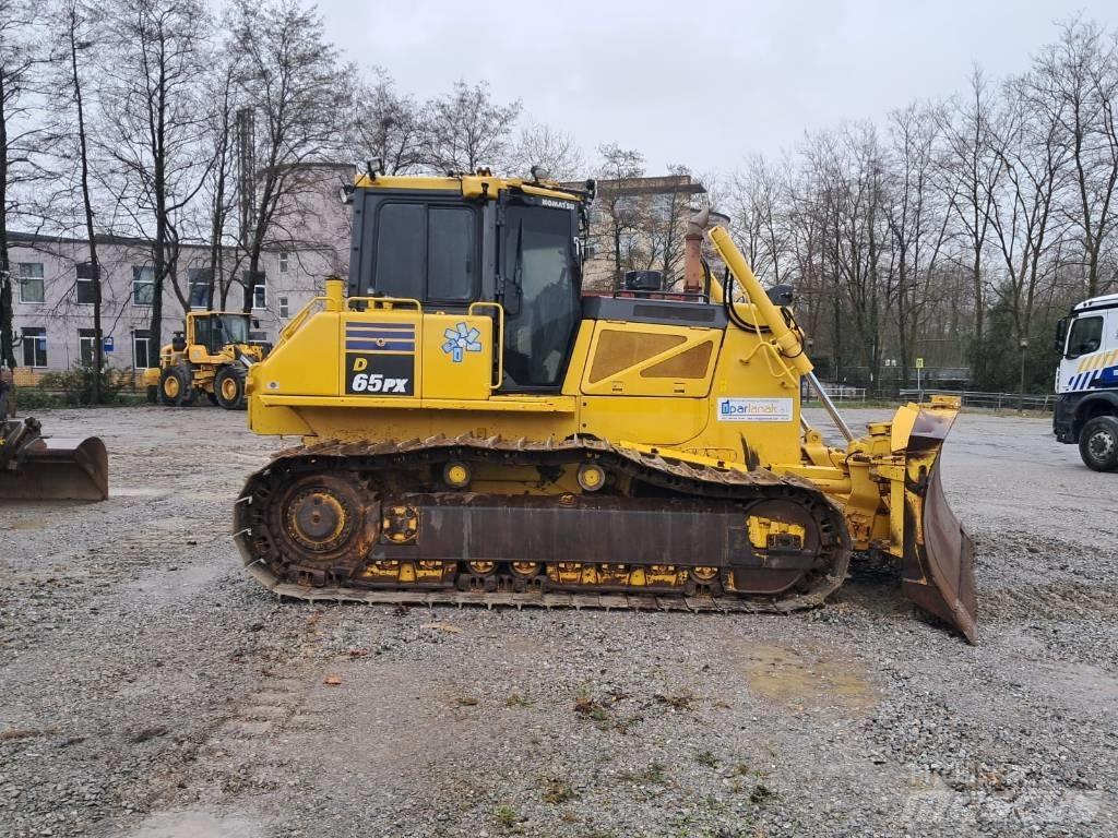 Komatsu D 65 PX-17 Spycharki gąsienicowe