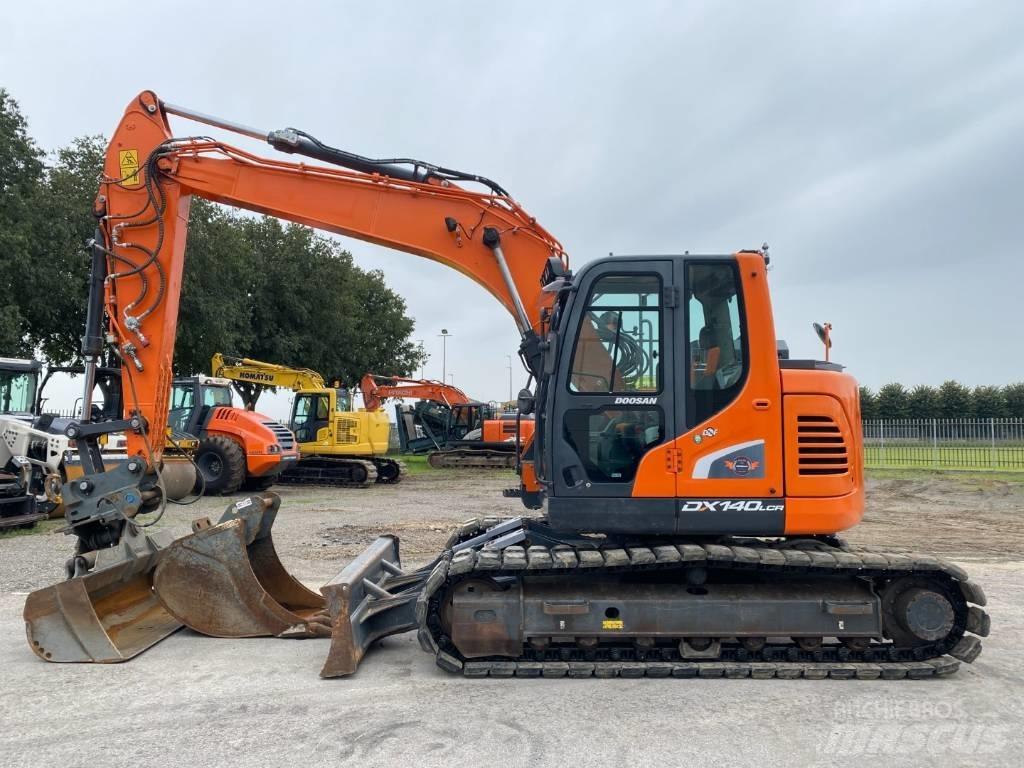 Doosan DX 140 LCR-5 Koparki gąsienicowe