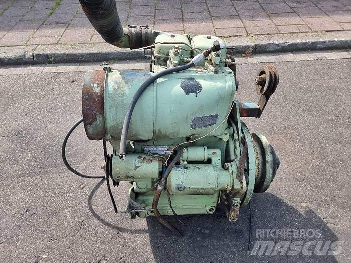  Engines F2L912 Transport - Inne