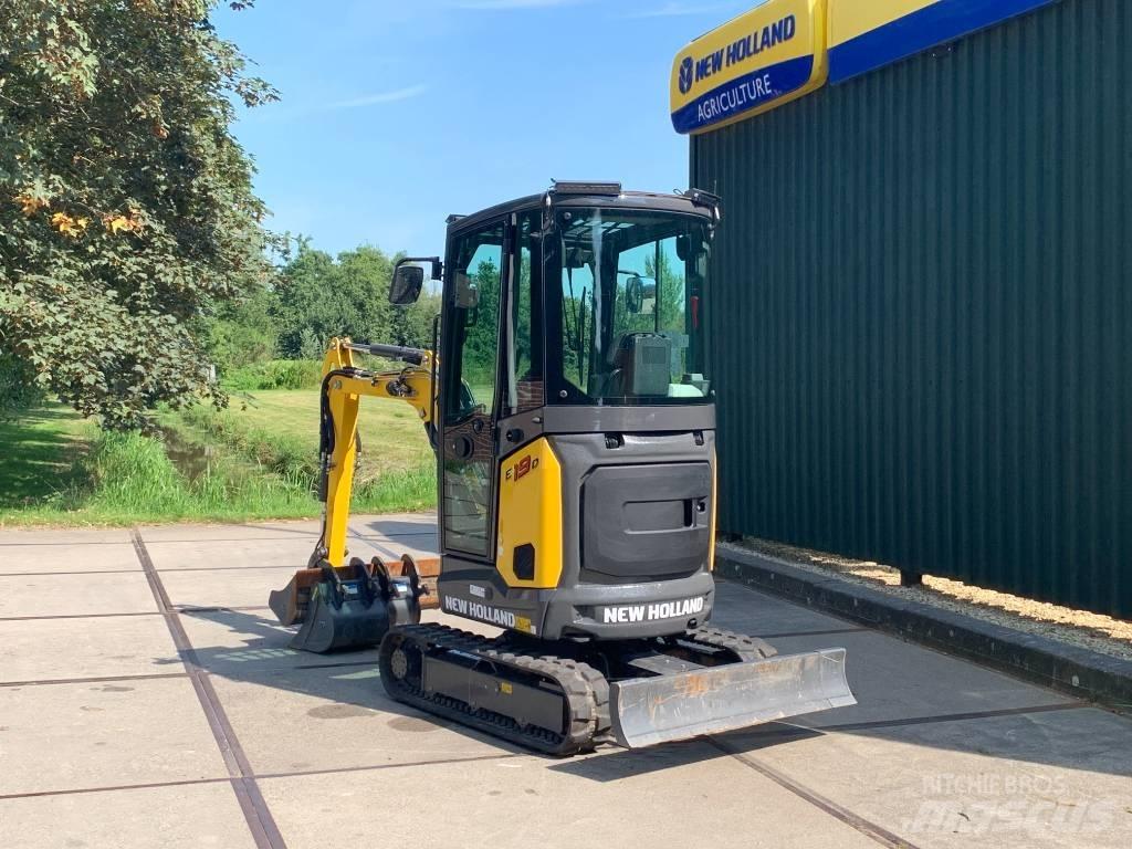 New Holland E19D Minikoparki
