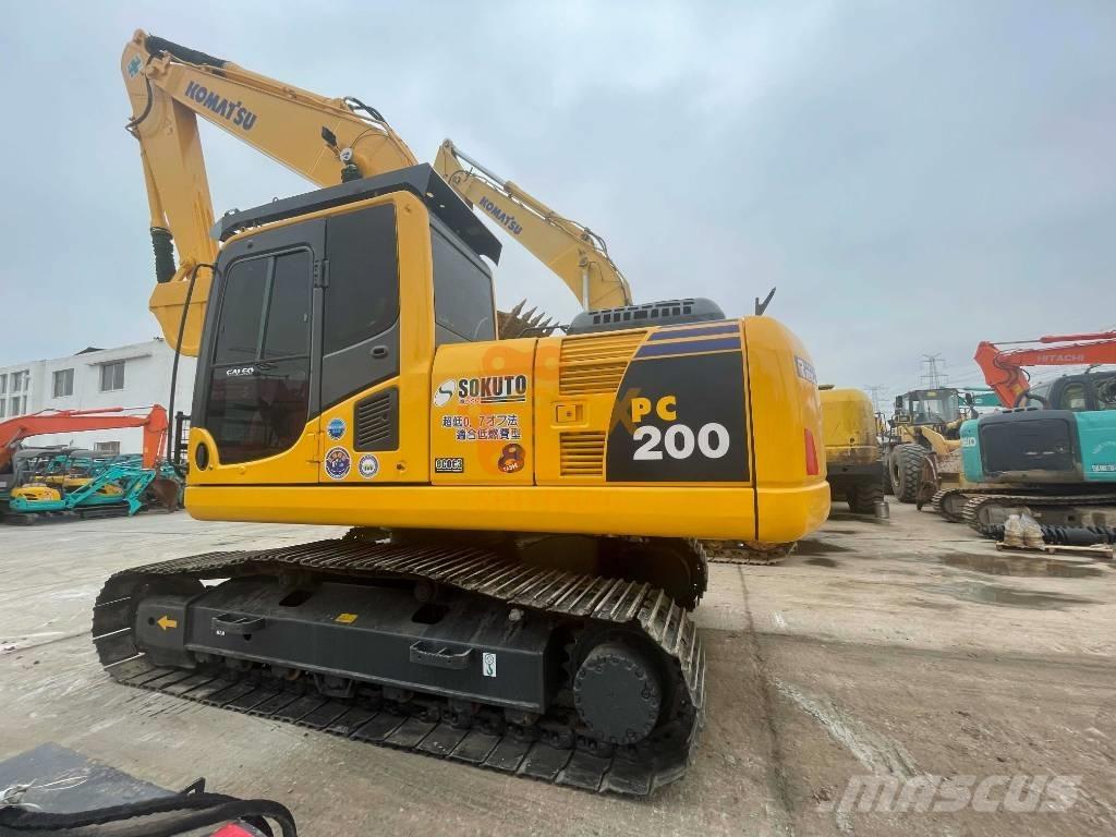 Komatsu PC 200-8 Koparki gąsienicowe