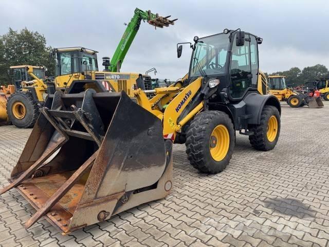 Komatsu WA 100 M-8 Ładowarki kołowe