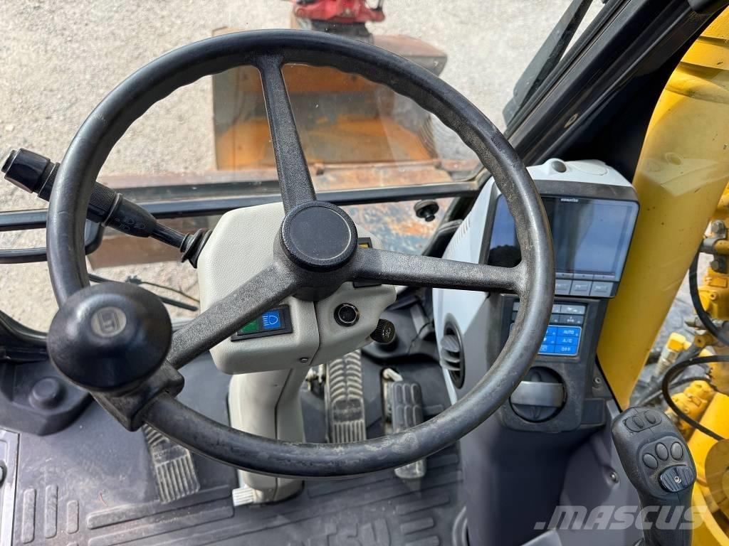 Komatsu PW 148-8 Koparki kołowe