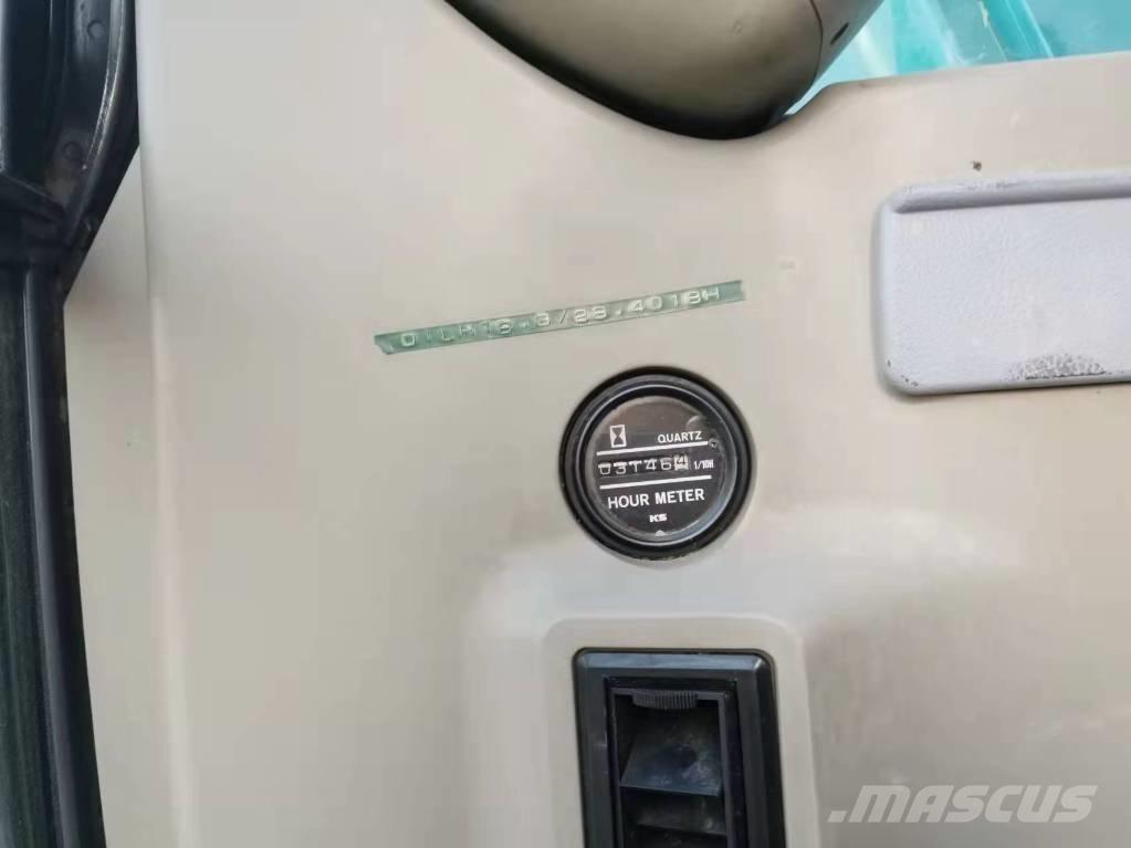 Kobelco SK 135 Koparki gąsienicowe