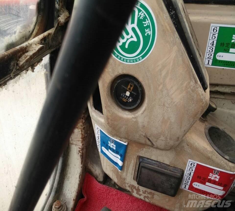 CAT 330 B Koparki gąsienicowe