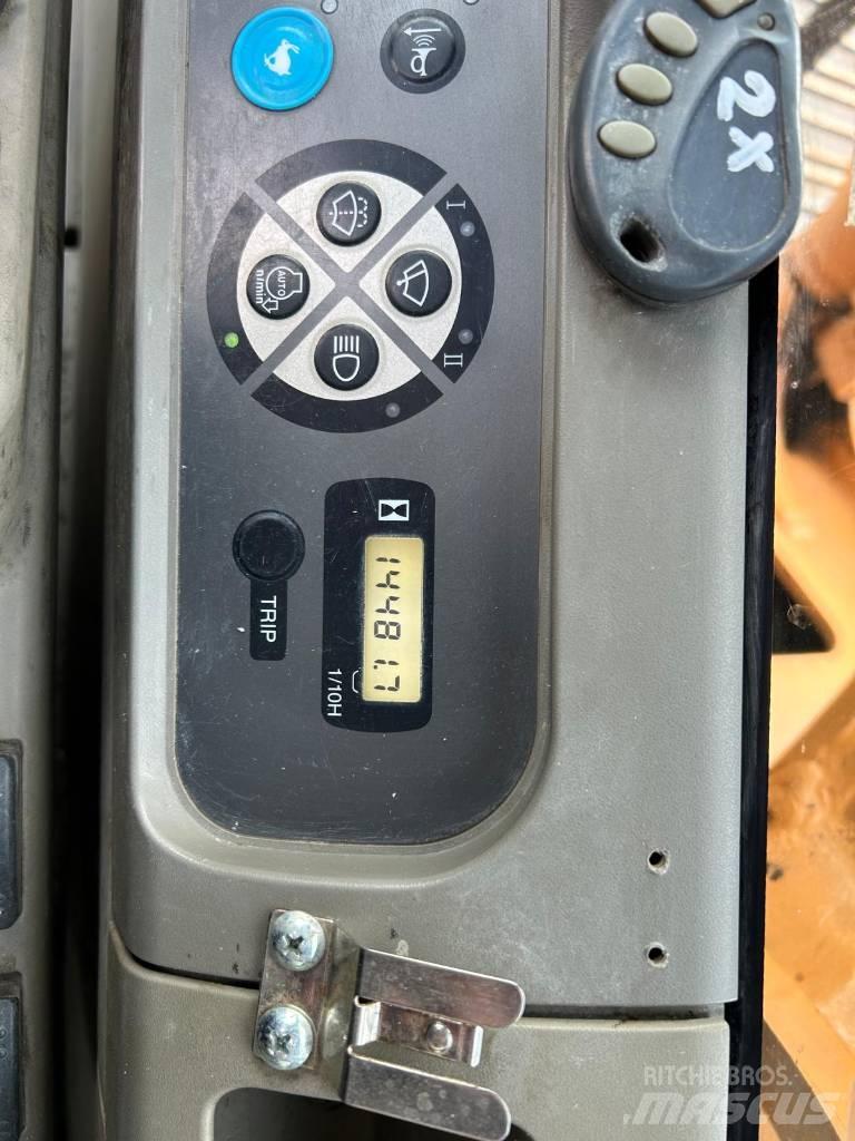 CASE CX 210 B LC Koparki gąsienicowe