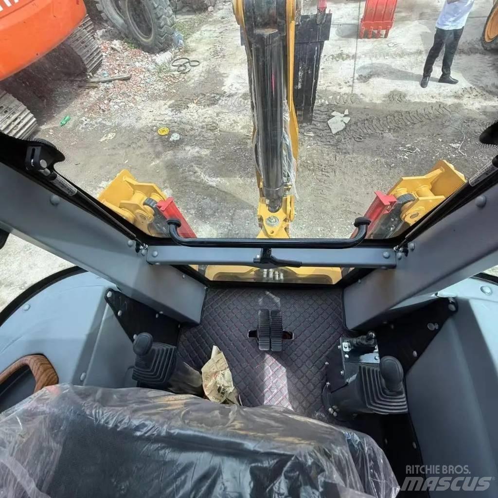CAT 420 D Koparko-ładowarki