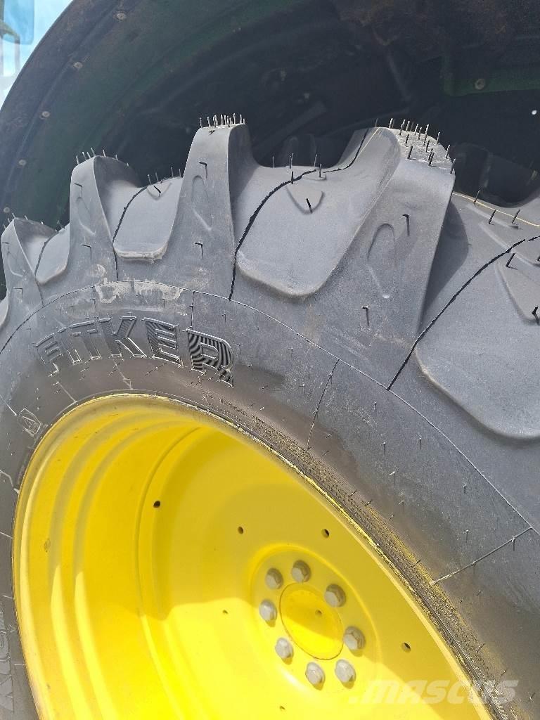 John Deere 6110R Ciągniki rolnicze