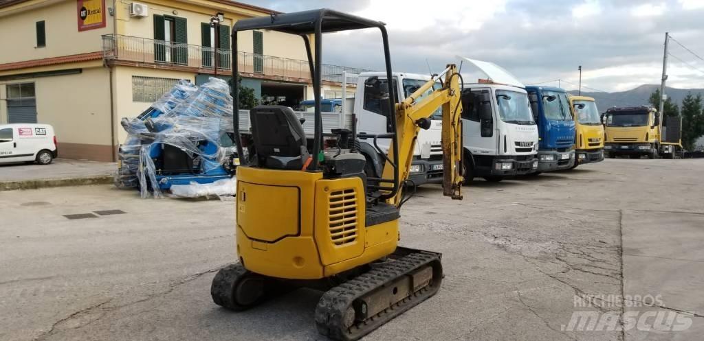 Komatsu PC14R-3HS Minikoparki
