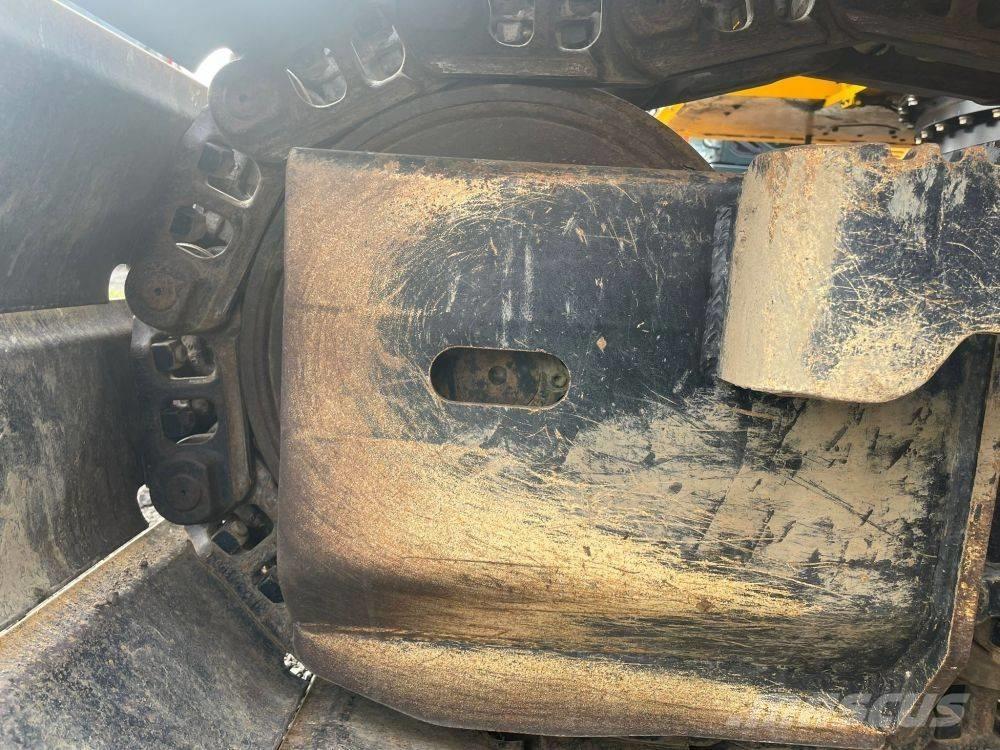 JCB 140 X LC Koparki gąsienicowe