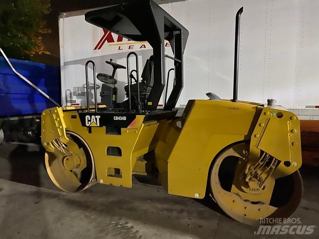 CAT CB 434 D Walce dwubębnowe