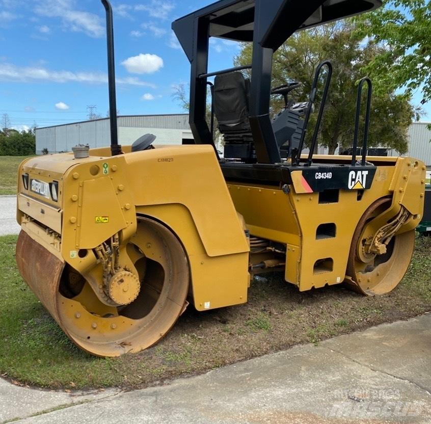 CAT CB 434 D Walce dwubębnowe