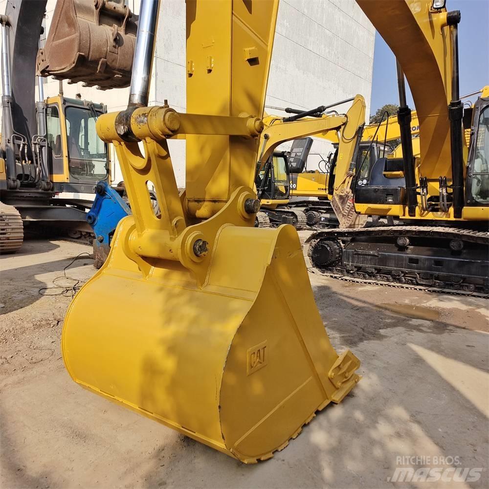 CAT 329 D Koparki gąsienicowe