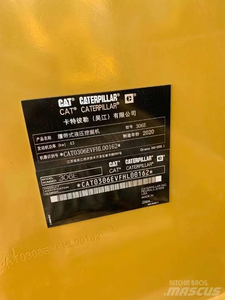 CAT 306 Minikoparki