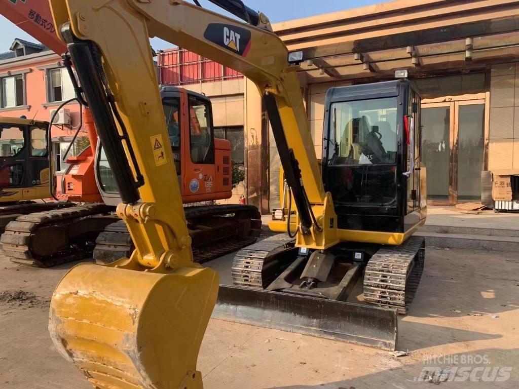 CAT 306 Minikoparki