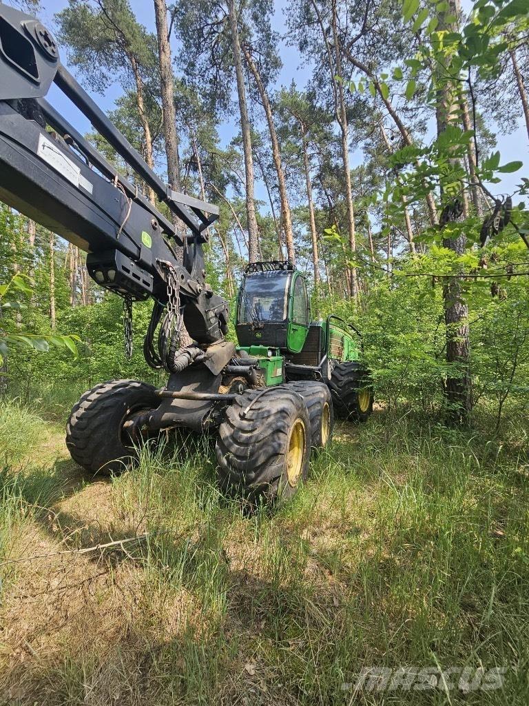 John Deere 1270 E Harwestery