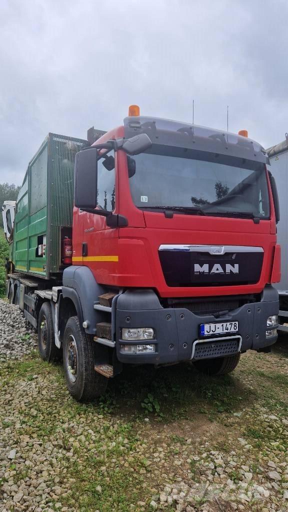 MAN TGS + Neuson 1266 Rębaki