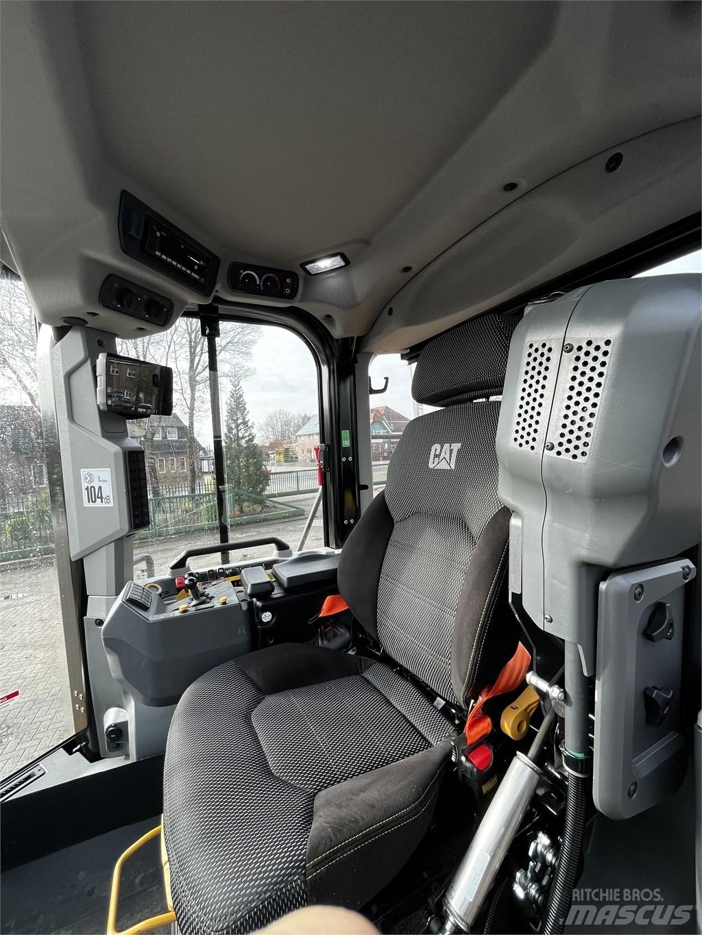 CAT 962 Ładowarki kołowe