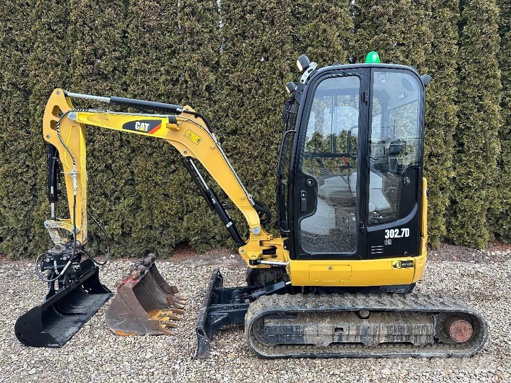 CAT 302.7 D CR Minikoparki