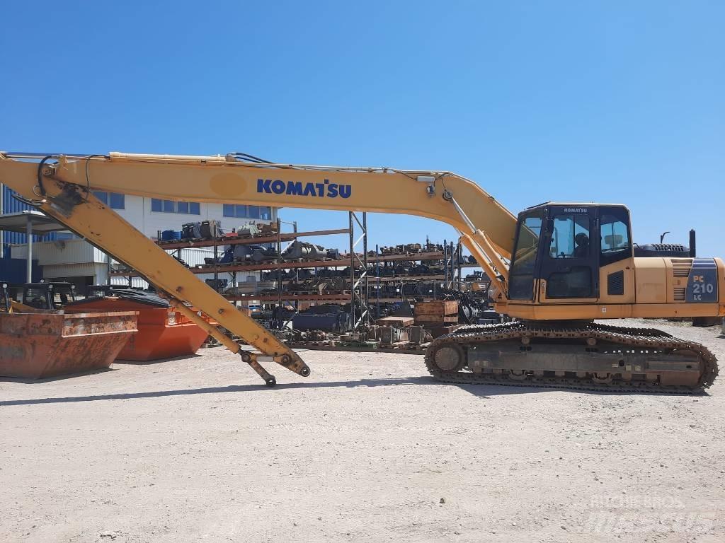 Komatsu PC 210 Koparki gąsienicowe