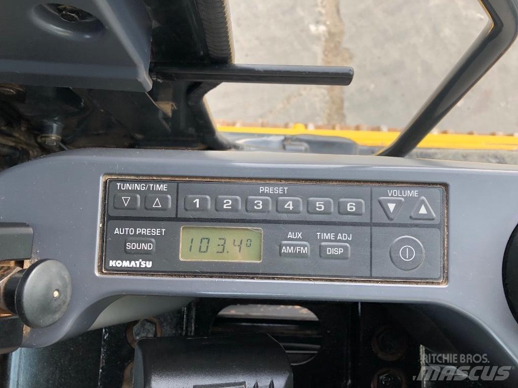 Komatsu PC210LC-11 Koparki gąsienicowe